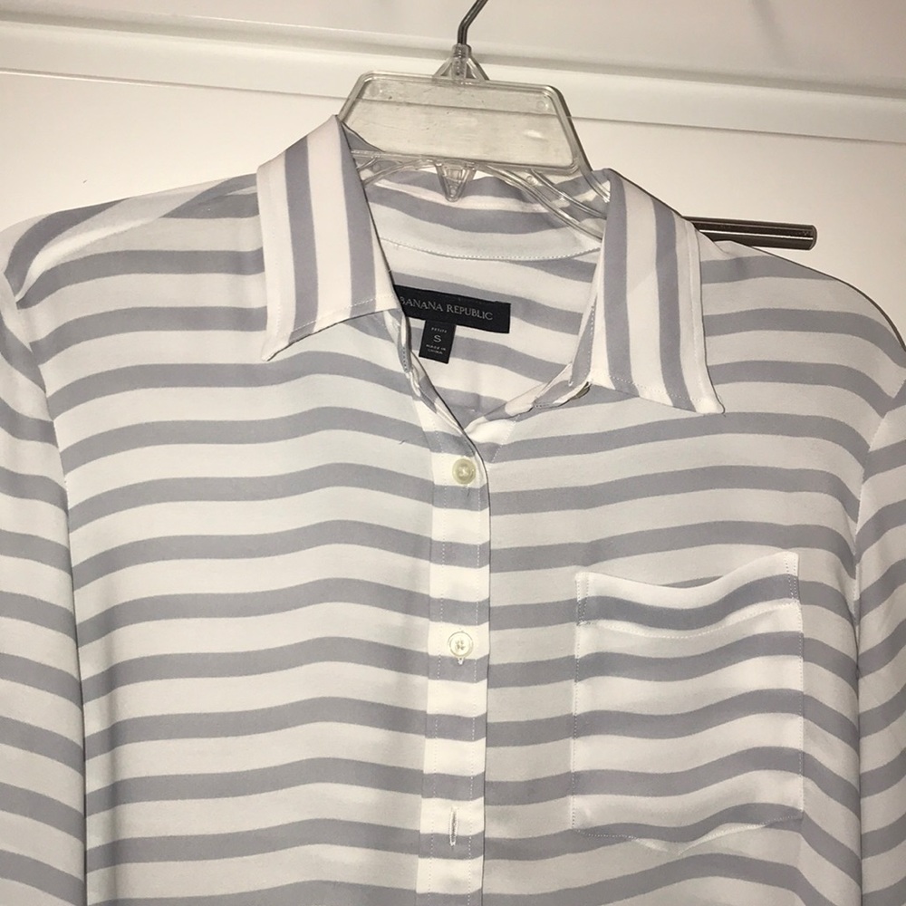 Banana Republic blouse